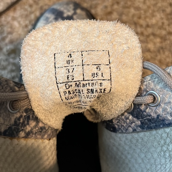 Dr. Martens 1460 Pascal Snake boot, size 6. - Picture 8 of 14